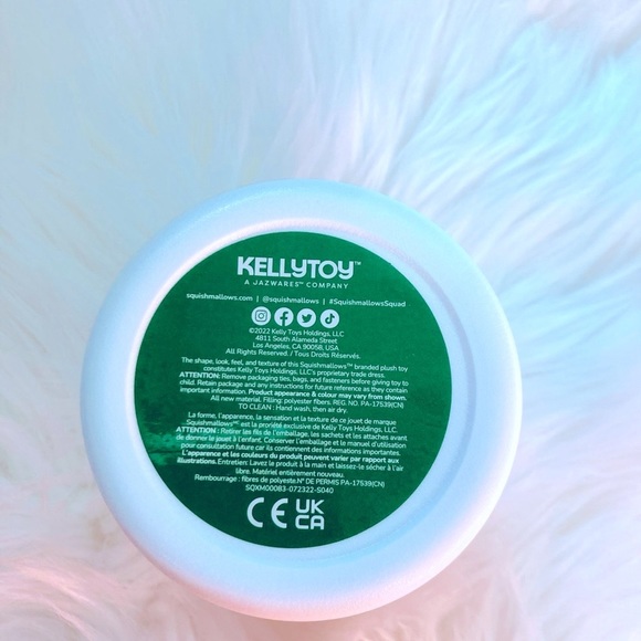 SQUISMALLOWS | Elf Jangle 4.5” - Picture 4 of 4